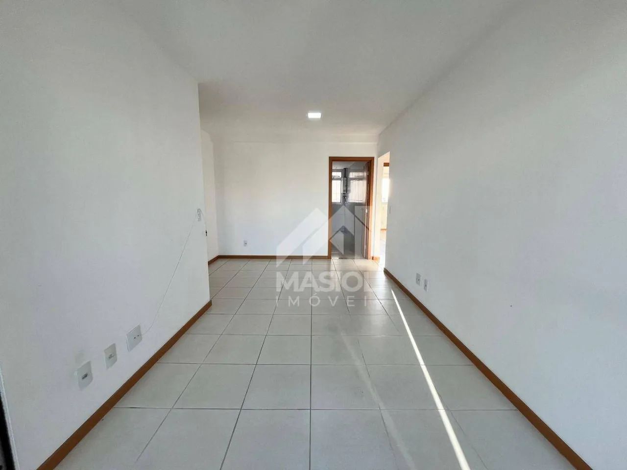Ap 2 quartos excelente para locação em Itapuã!! - Foto 3