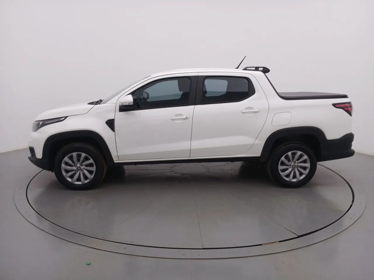 Fiat Strada Freedom 1.3 Flex 8V CD 2025 - Foto 2