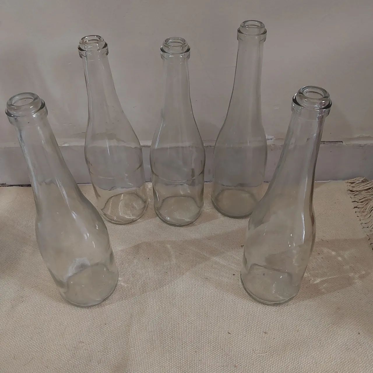 14 GARRAFAS DE VIDRO TRANSPARENTE  - Foto 2