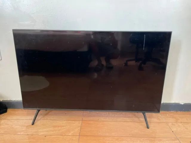 TV Samsung Crystal 43' UHD 4K (Defeito)