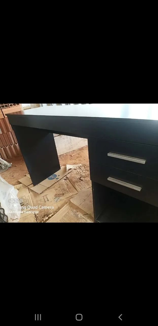 Mesa de escritório  cor preta - Foto 3