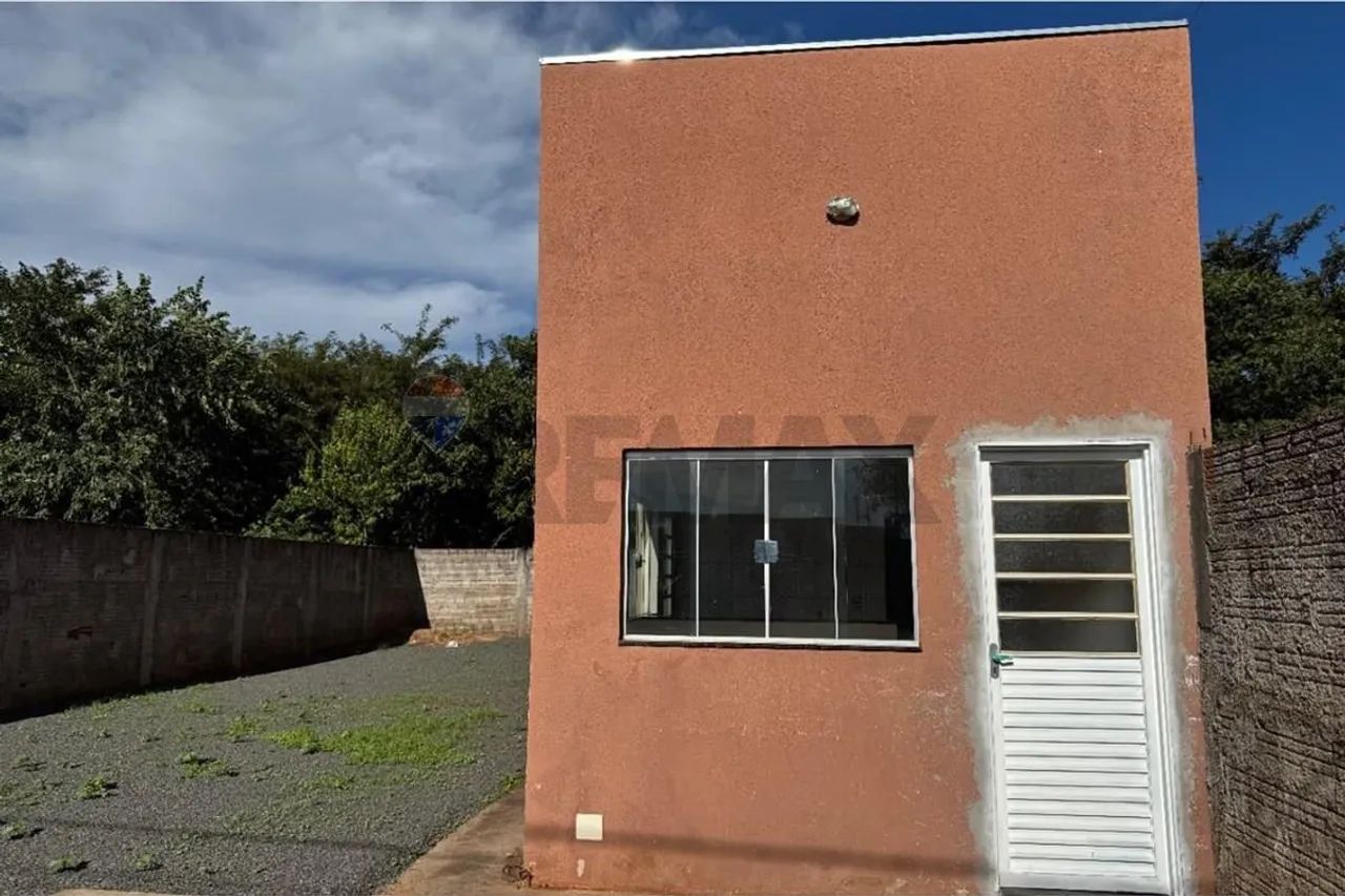 Charmosa Casa de Vila para Alugar em Lins-SP - Foto 2