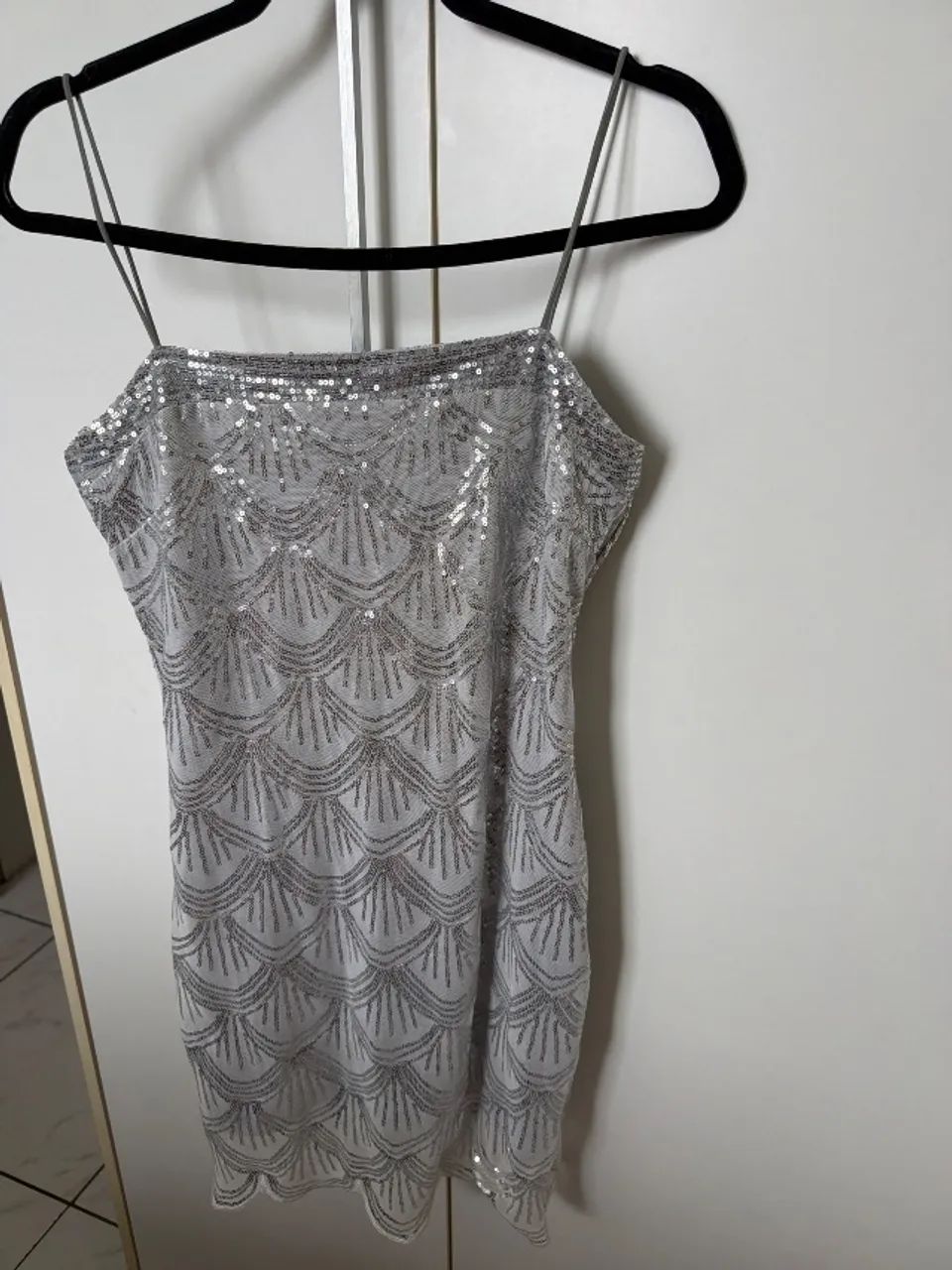 Vestido paetê prata 