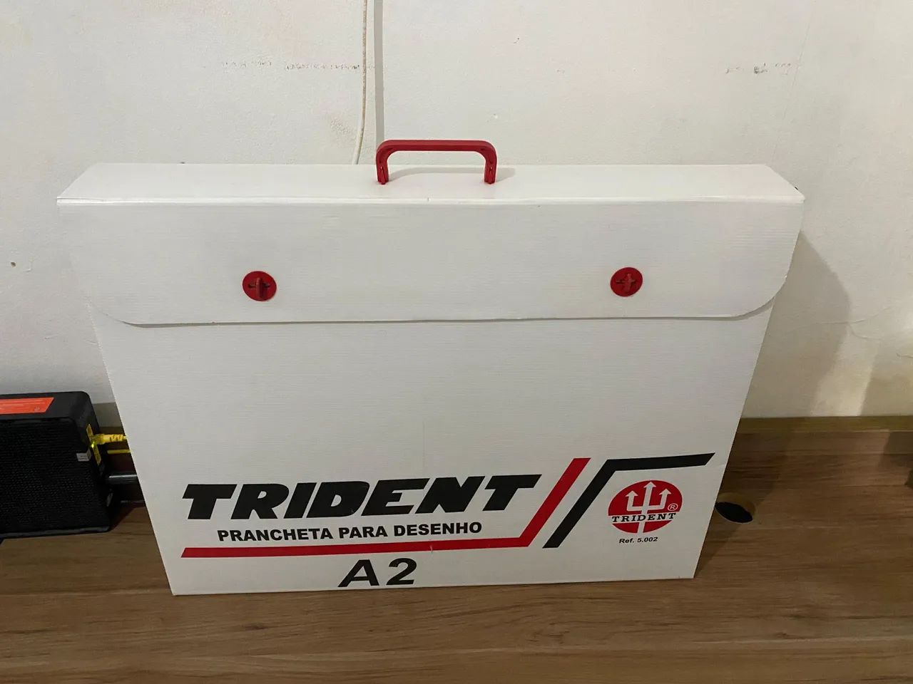 Prancheta profissional Trident A2 com régua paralela e pasta
