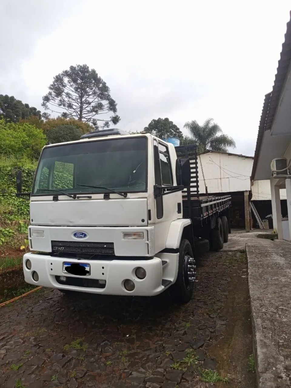 Ford cargo