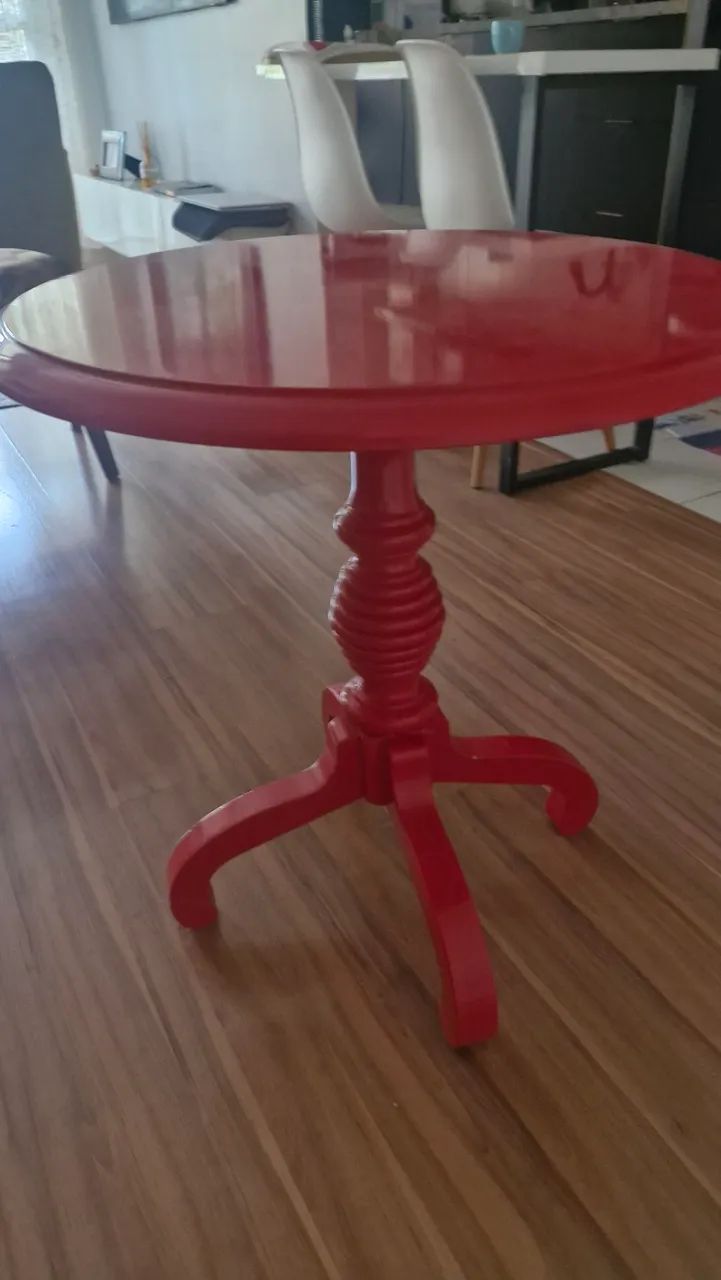 Mesinha de canto vermelha em laca com 60cms - Foto 4