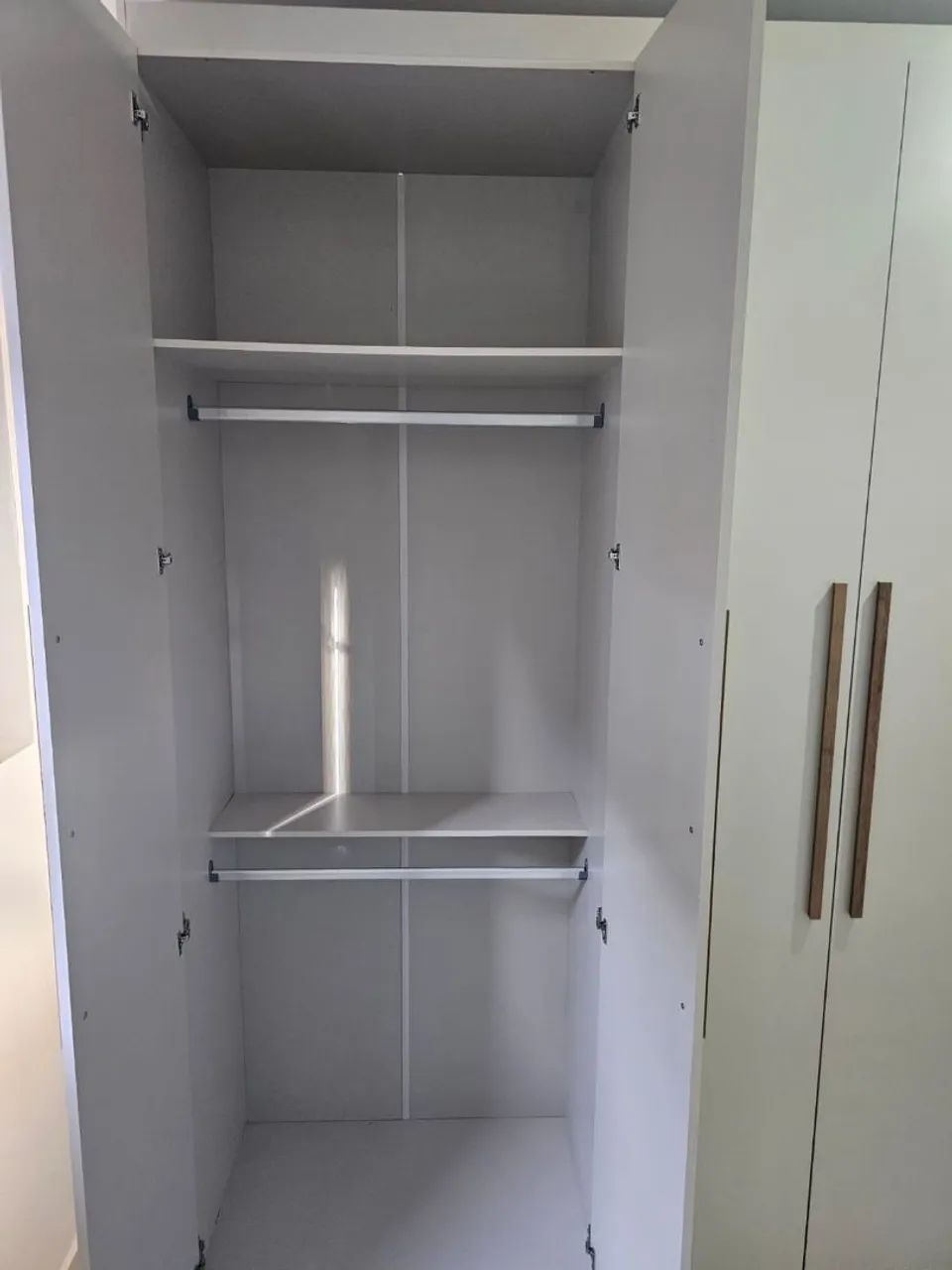 Guarda roupa casal - Foto 2