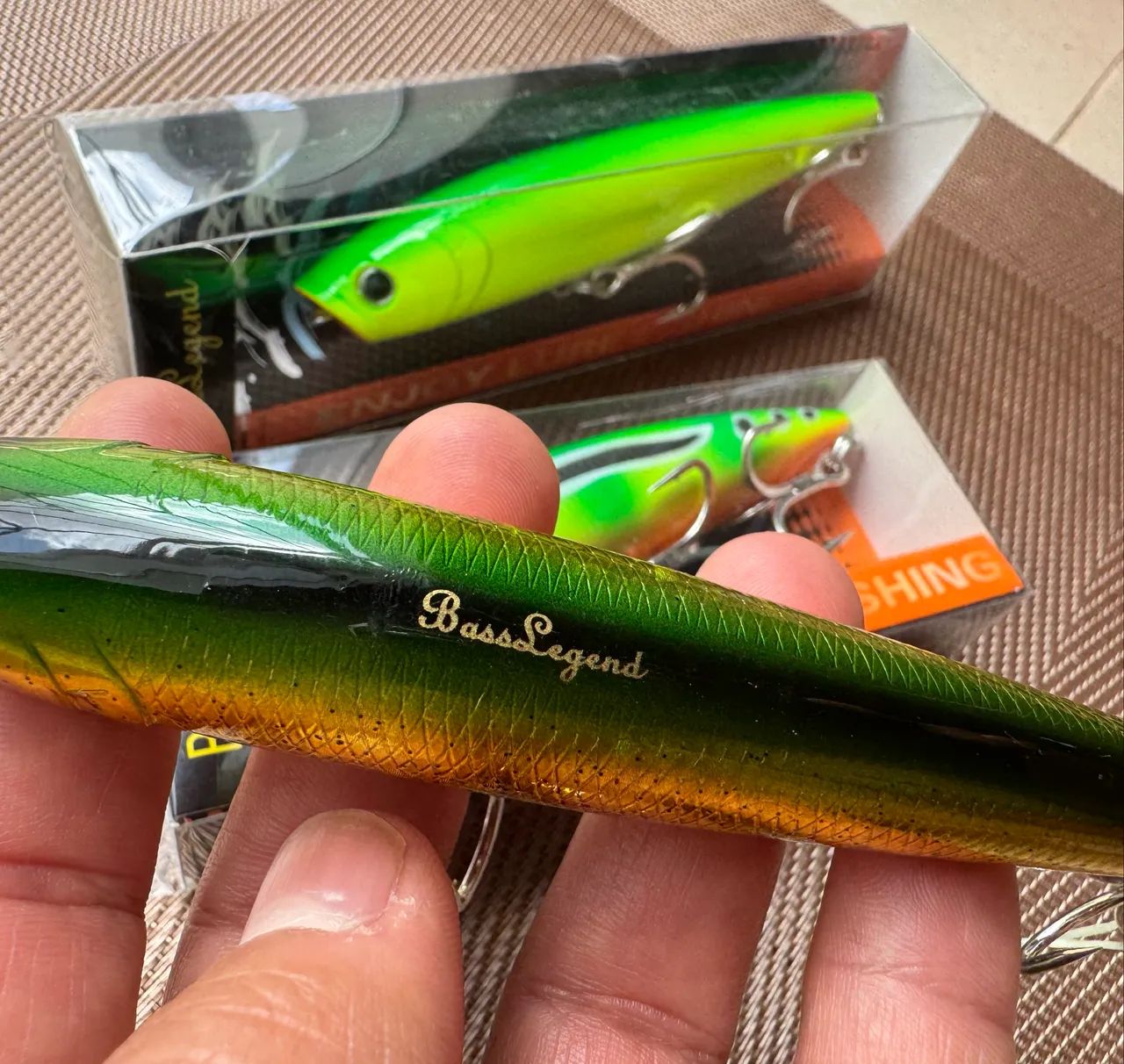 Lote de Iscas de pesca Basslegend  - Foto 2