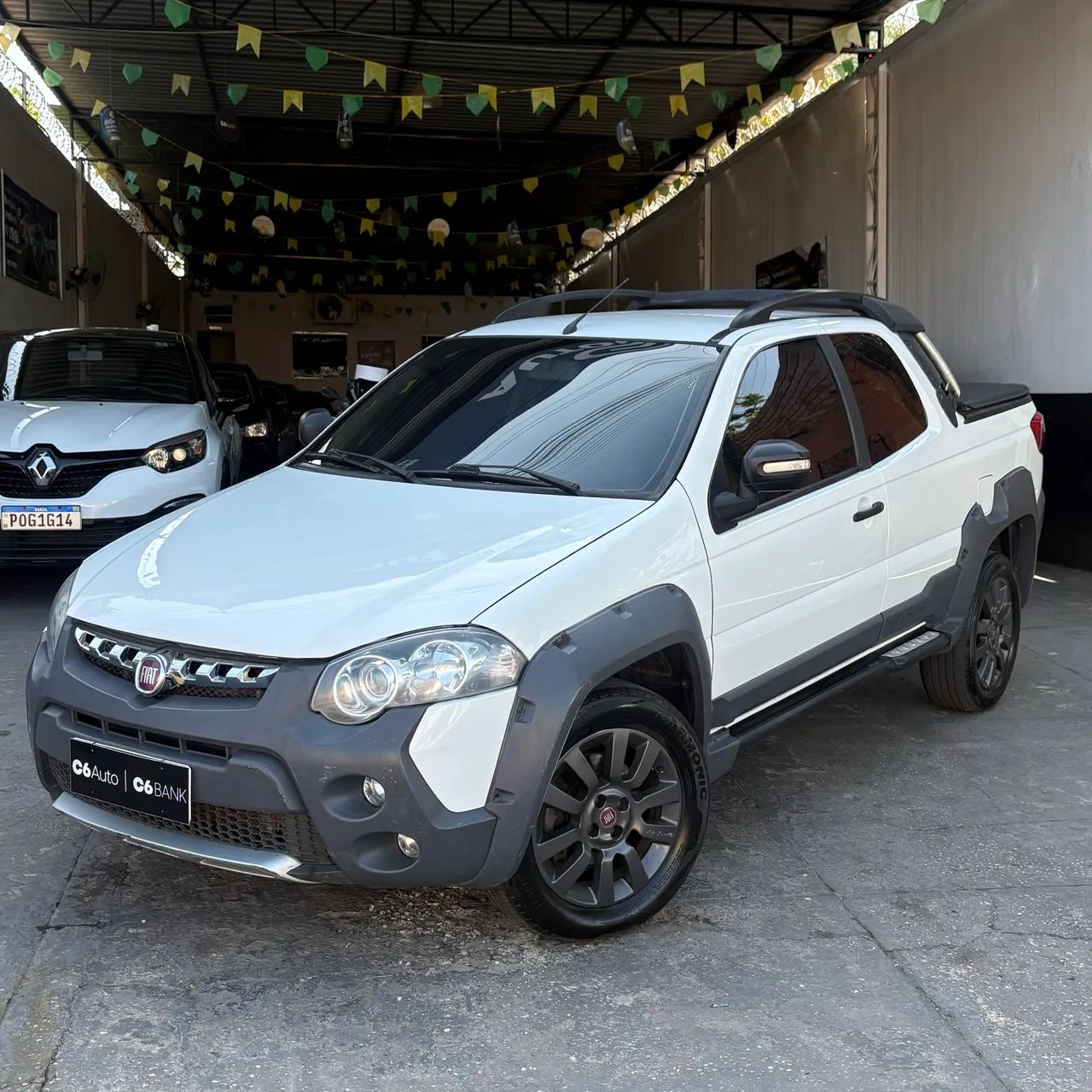 Fiat Strada Strada Adventure1.8/ 1.8 LOCKER Flex CD 2015