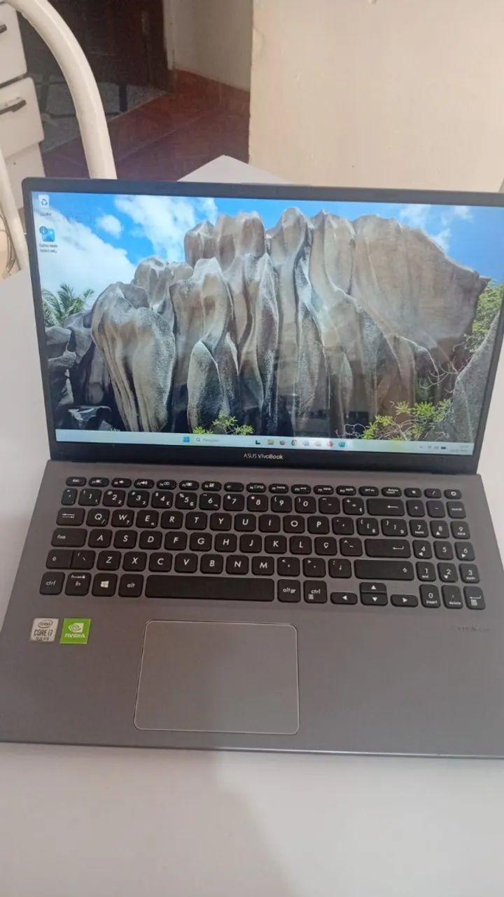 Notebook Asus Intel core i7 + placa de vídeo dedicada - Foto 2