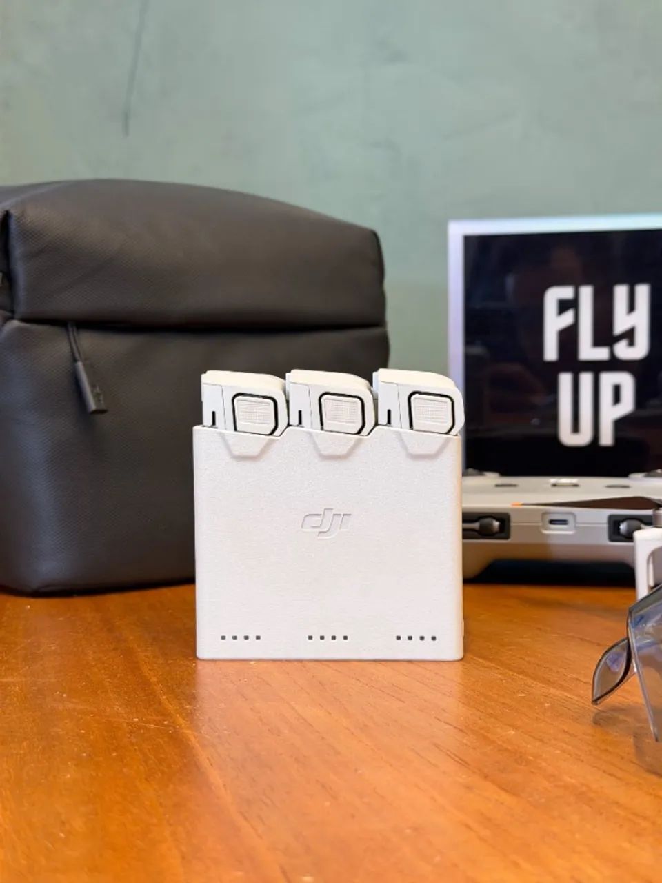 DJI Mini 4 Pro Flymore Combo Plus Seminovo - Foto 3