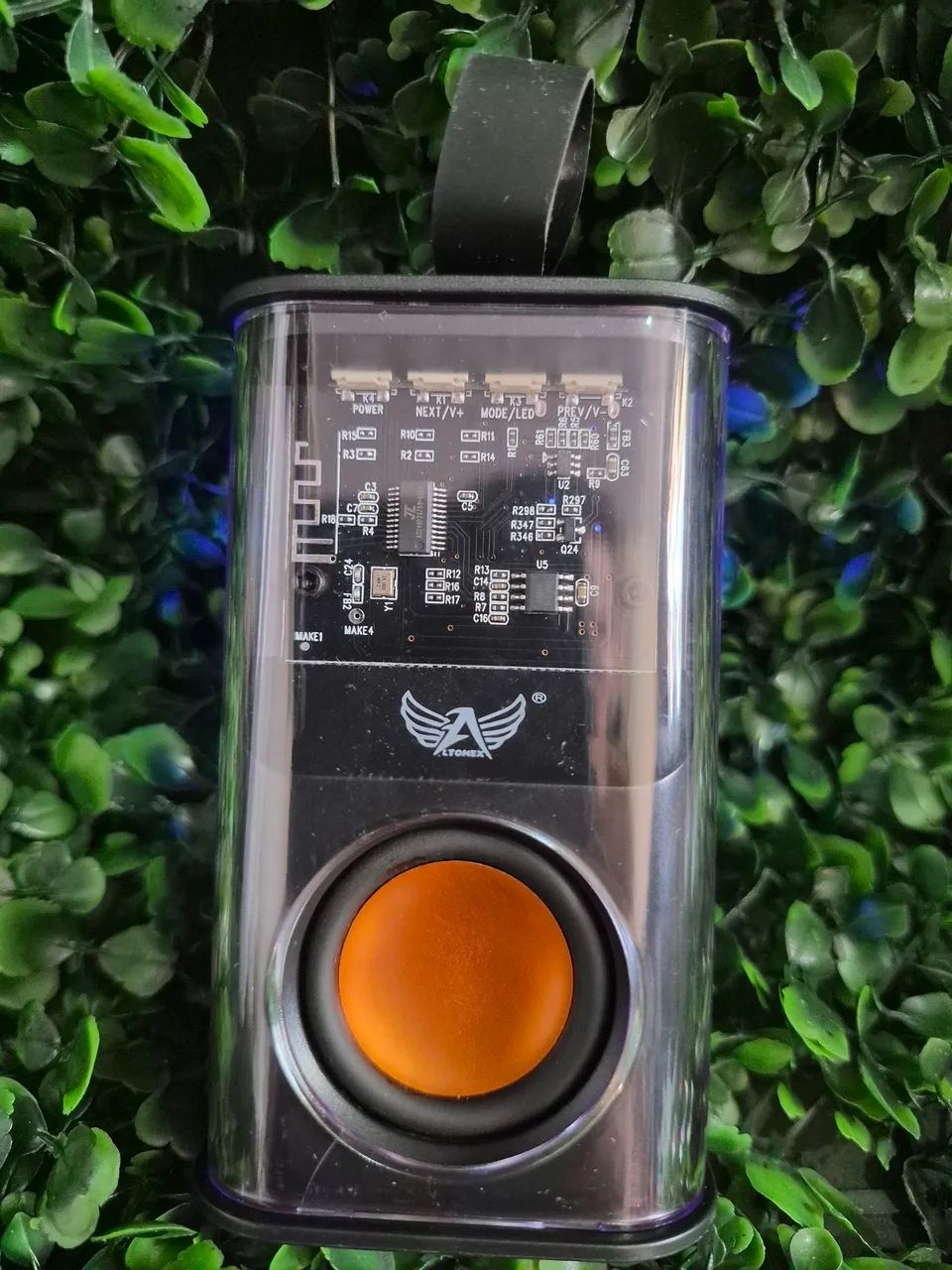 Caixinha de Som Bluetooth LED Compacta e Potente  - Foto 4