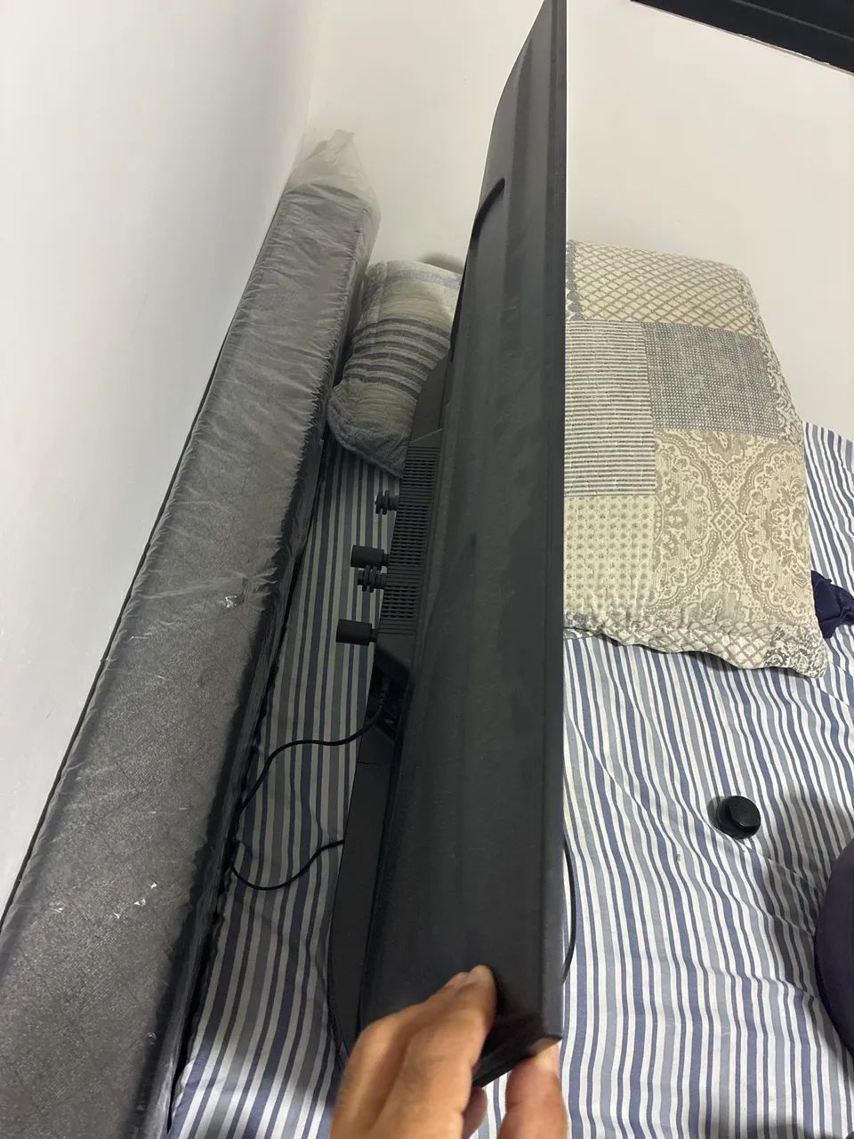 TV TCL 43 polegadas com defeito - Foto 2