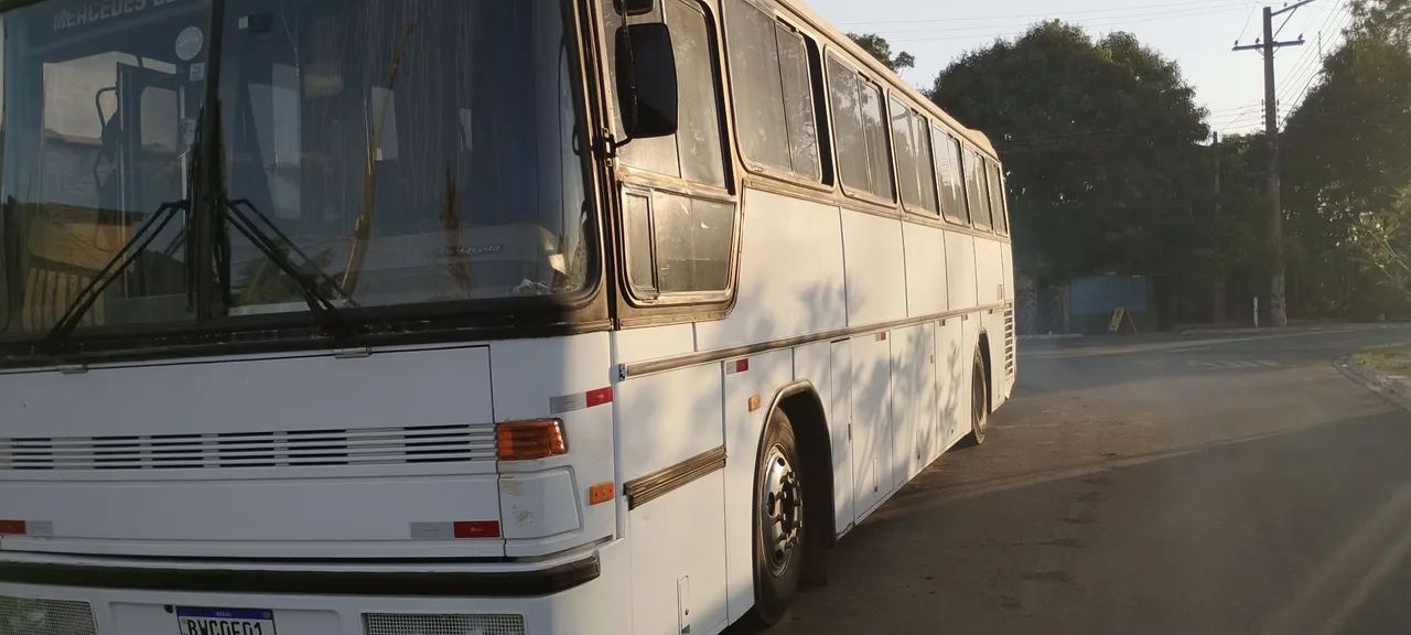 Ônibus Mercedes 