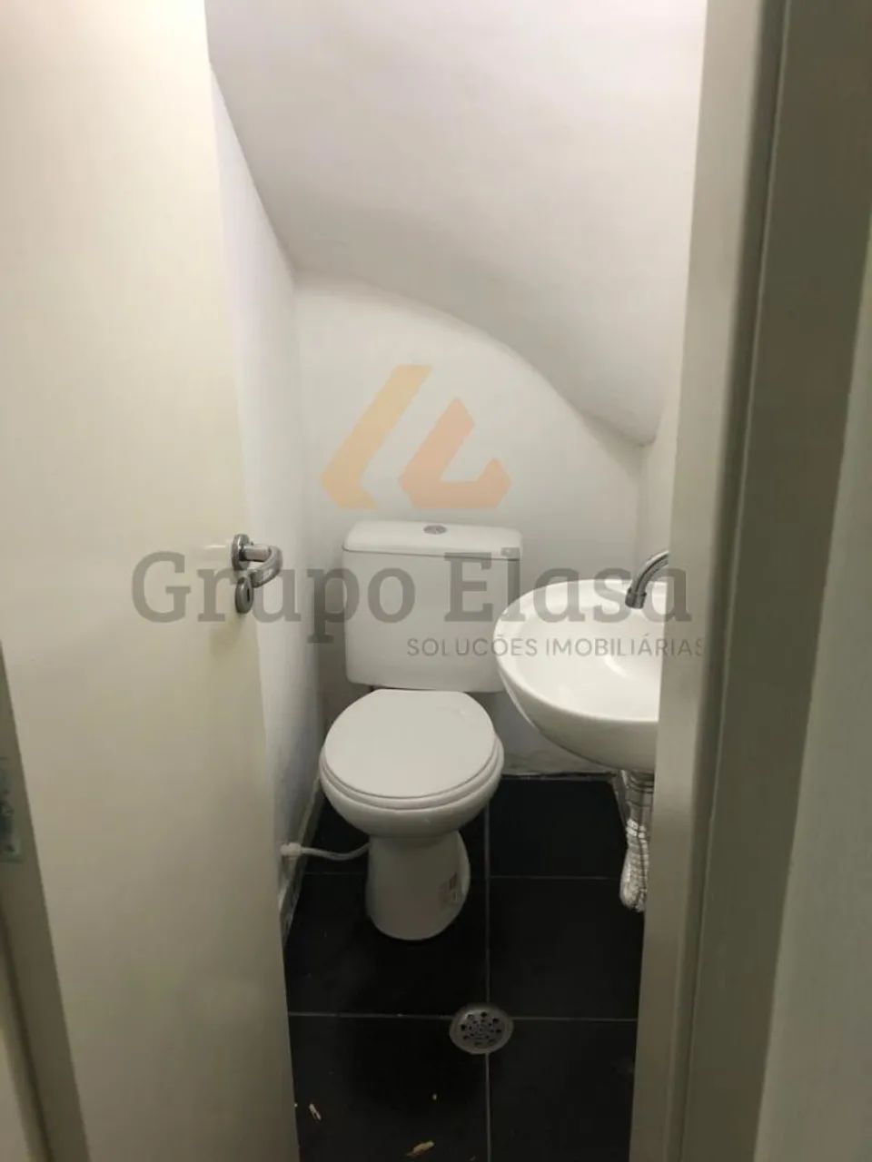 Sobrado para venda próximo ao Centro Empresarial - Foto 4