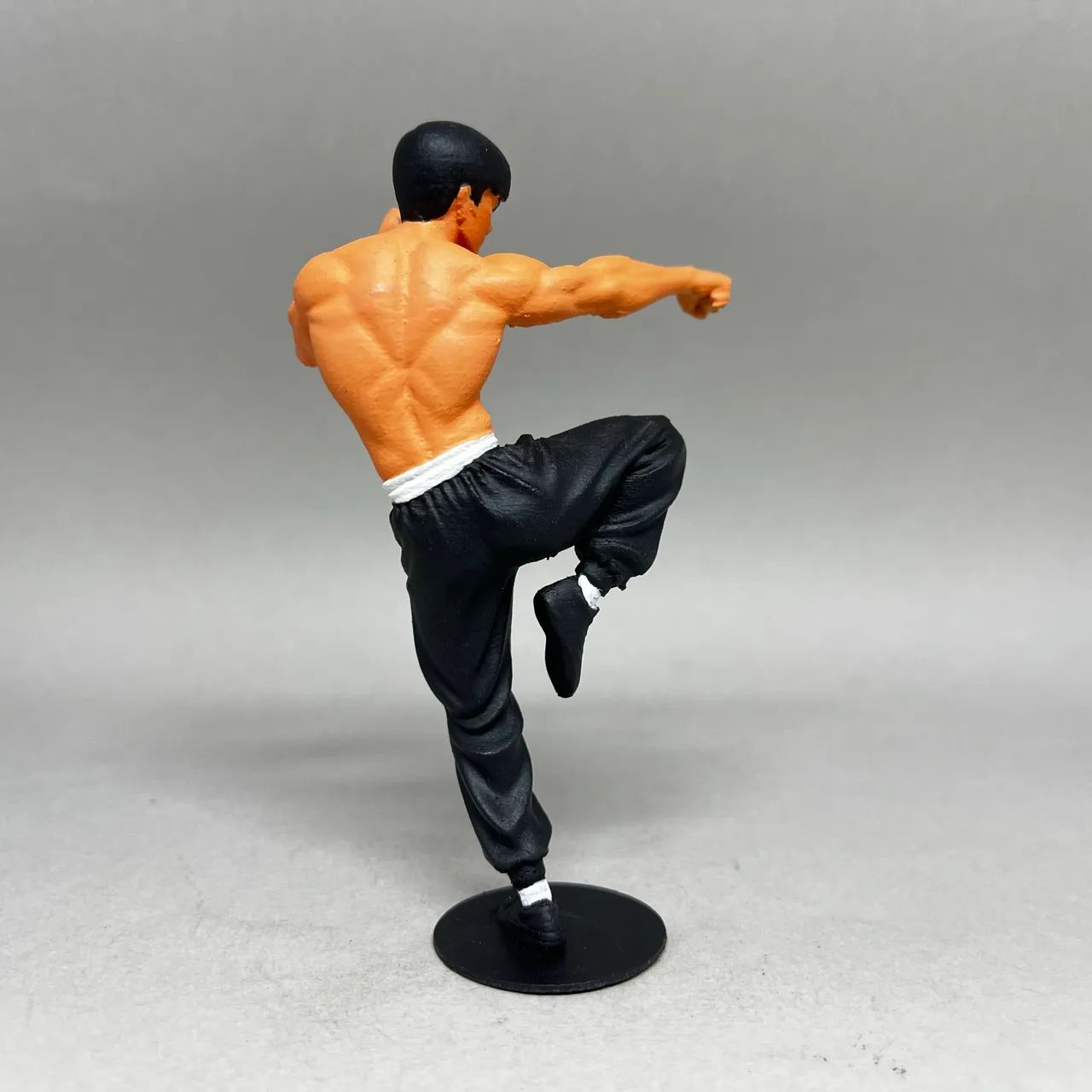 Miniatura Bruce Lee Impressão 3D - Foto 2