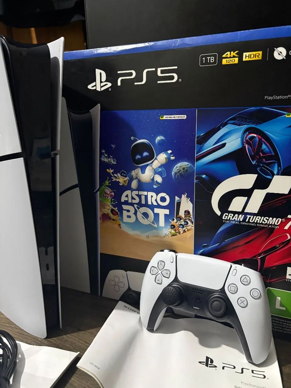 PS5 SLIM DIGITAL 1 TERA - Foto 2