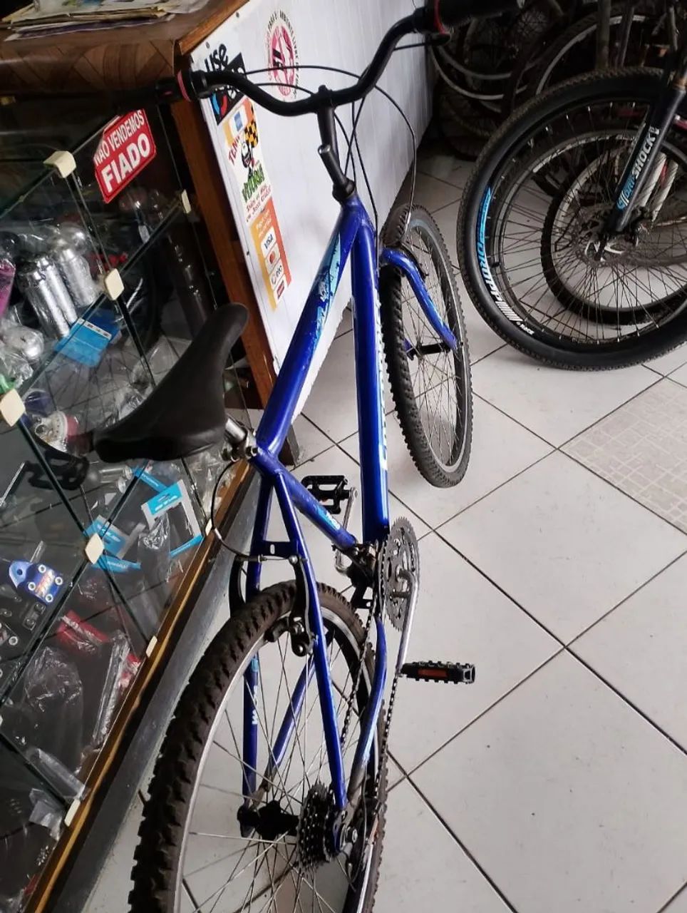 Bicicleta aro 26 usada com marcha  - Foto 4