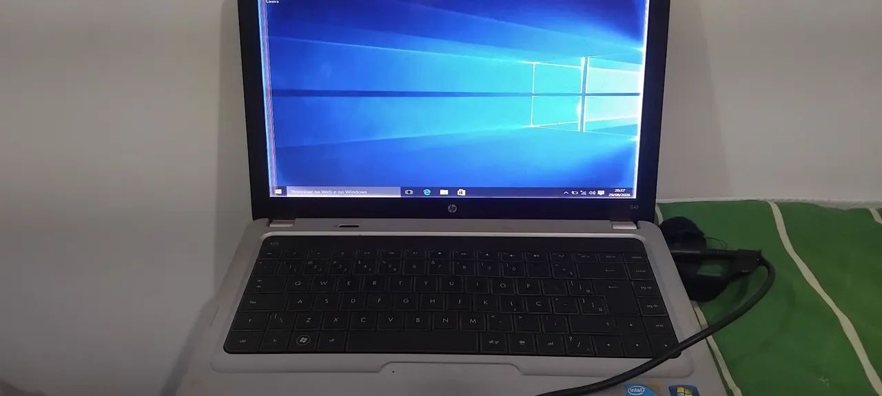 Nootbook HP i3 4 gb Ram com detalhes  - Foto 2