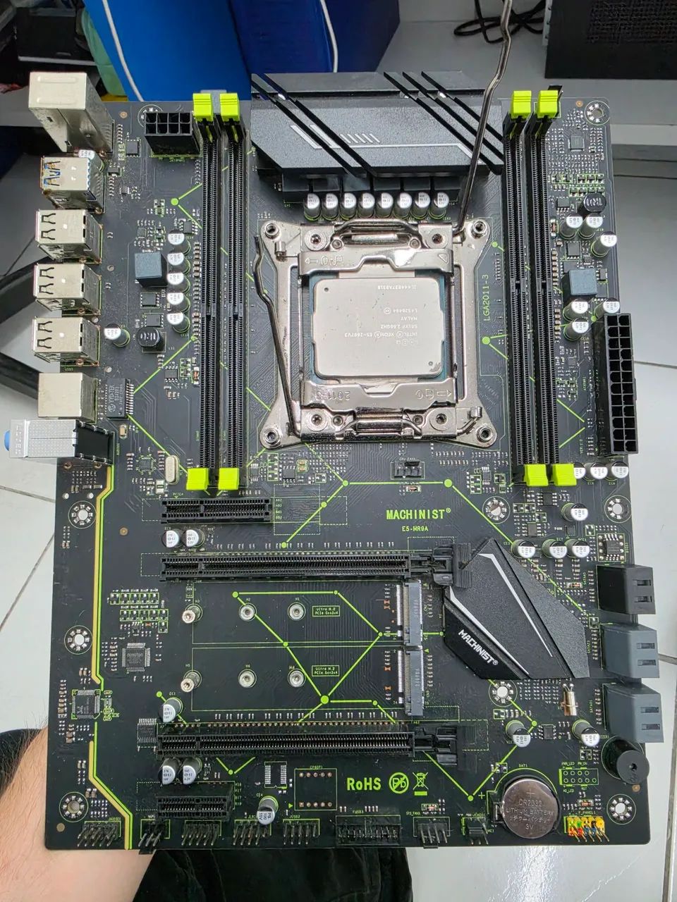 Placa mãe xeon MR9A e Processador 2697v3