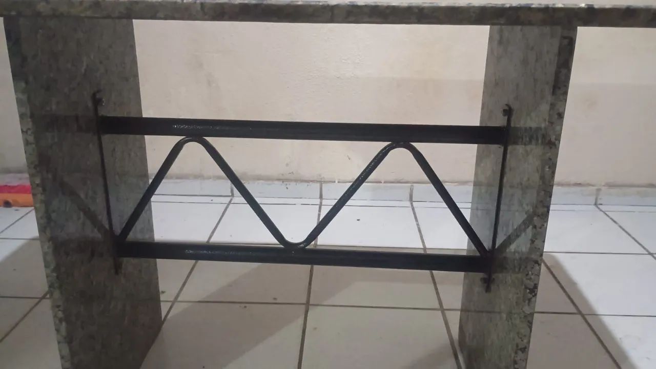 Mesa de mármore para 4 lugar - Foto 4
