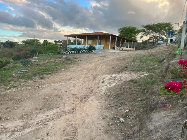 SÍTIO À VENDA DE MEIO HECTARE À 2 KM DO CENTRO DE PASSIRA- PE 
