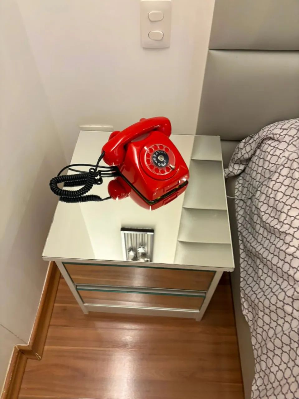 mesa de cabeceira - Foto 2
