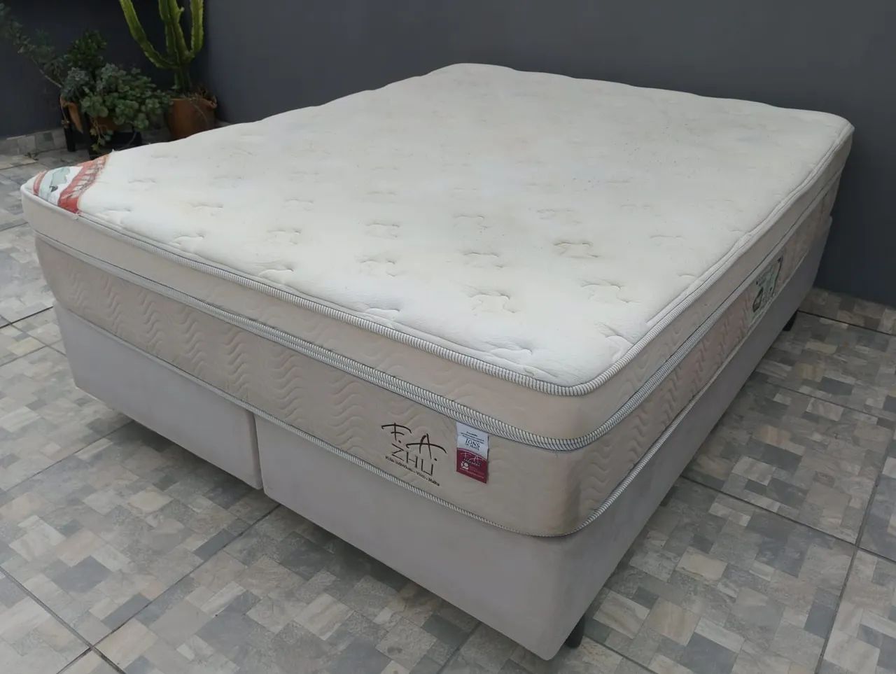 Colchão Queen Size FA/Sem base - Foto 4