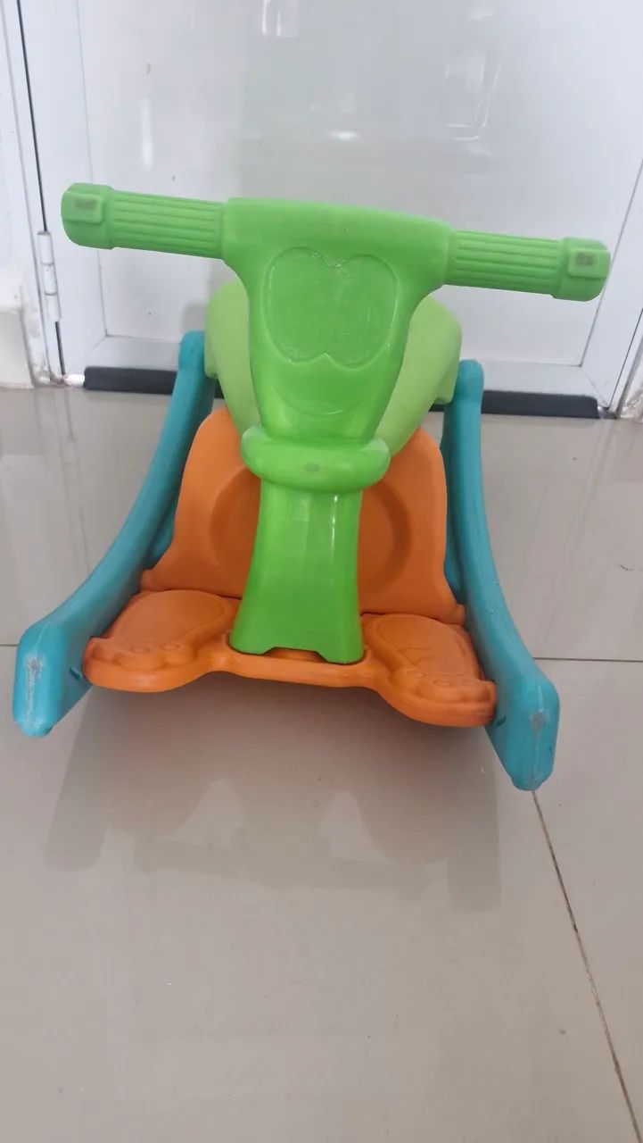 Gangorra e cadeira infantil 2 em 1 - Foto 4