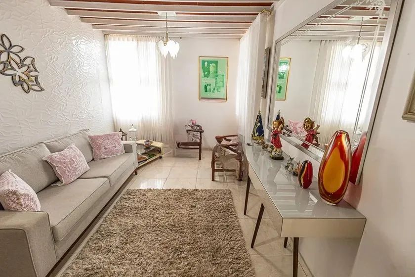 Casa à Venda - São Luíz, 3 Quartos, 230 m2 - Foto 2