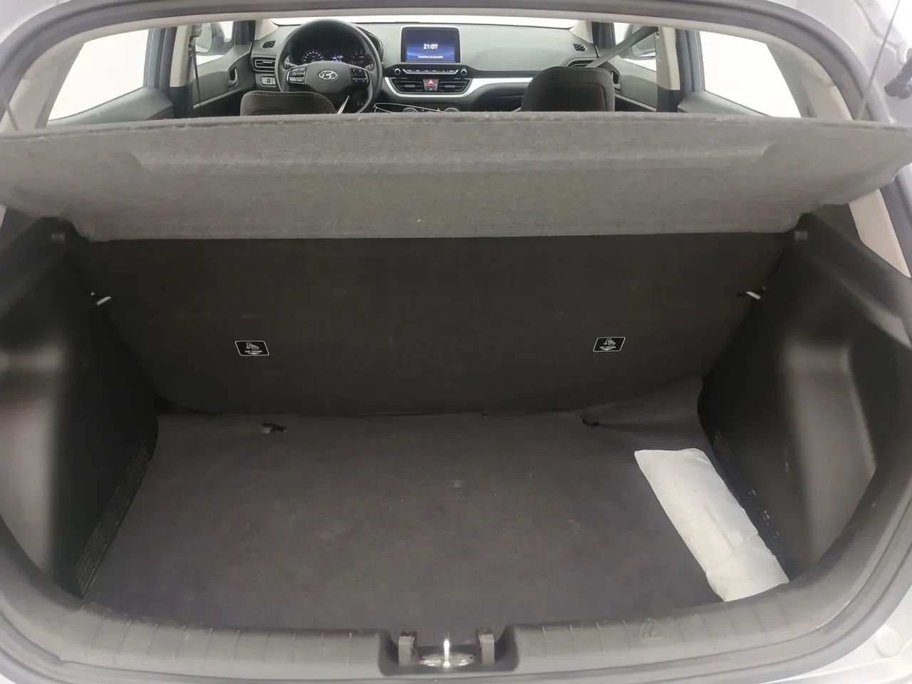 Hyundai HB20 Comfort Plus 1.0 Flex 12V Mec., foto 9 de 18