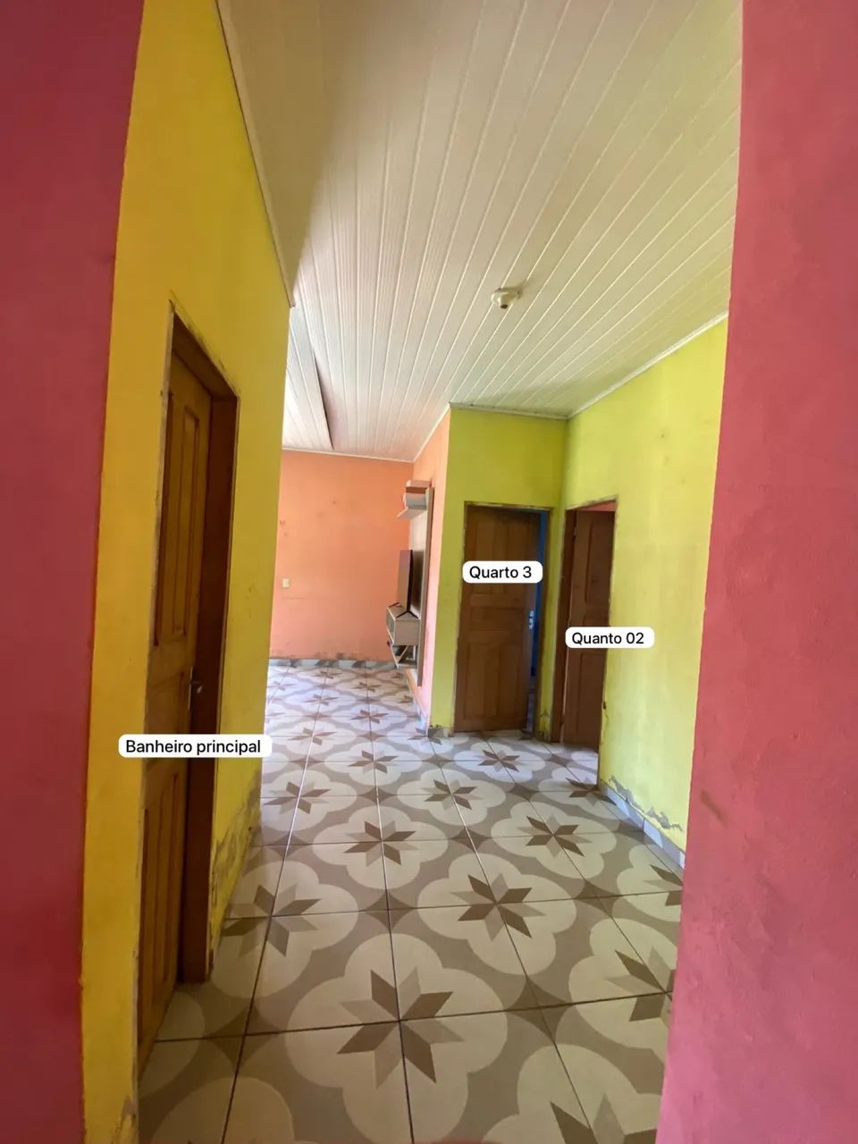 VENDE-SE CASA NO POLO BENFICA 