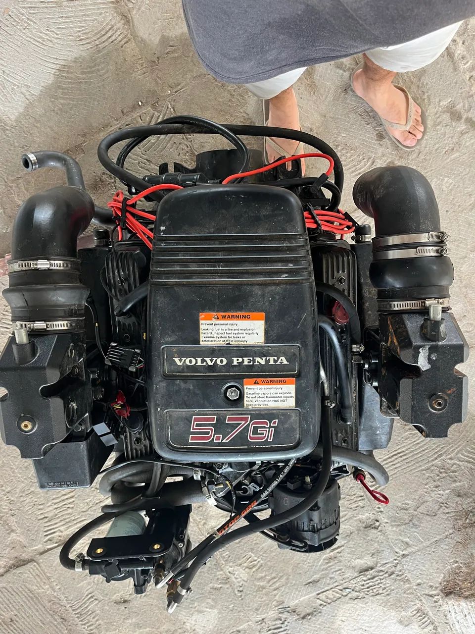 Motor Volvo Penta 5.7 GI EFI V8 - 270 HP Revisado  Rabeta Volvo Penta DP-S Duoprop 1.95:1 - Foto 6