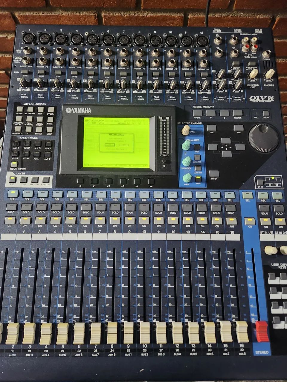 Mesa de som yamaha digital 01v96 top - Foto 4
