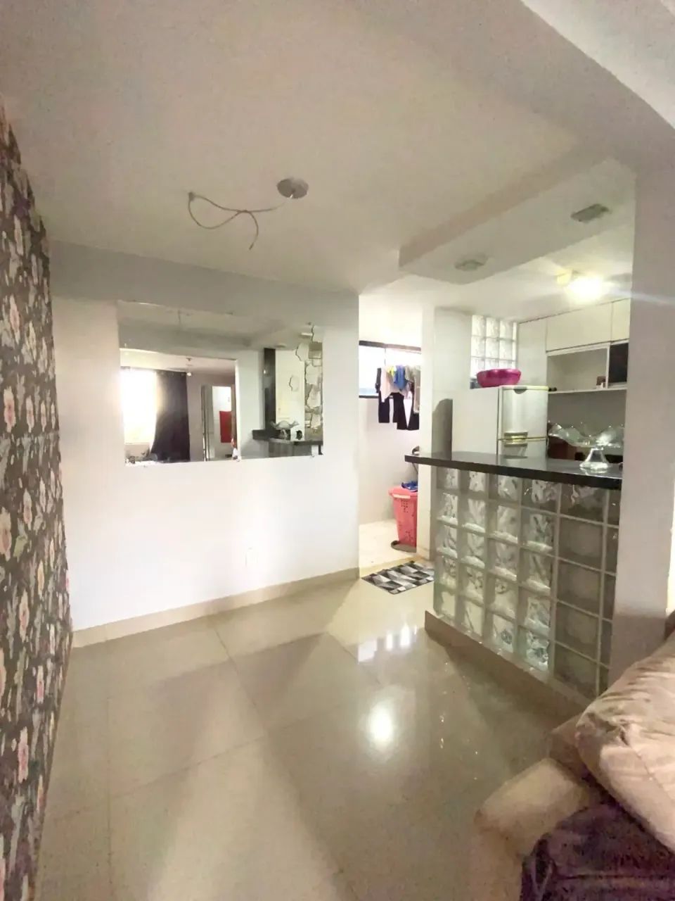 Amblo apartamento de 78m² na Qd. 4 de Sobradinho - Foto 2