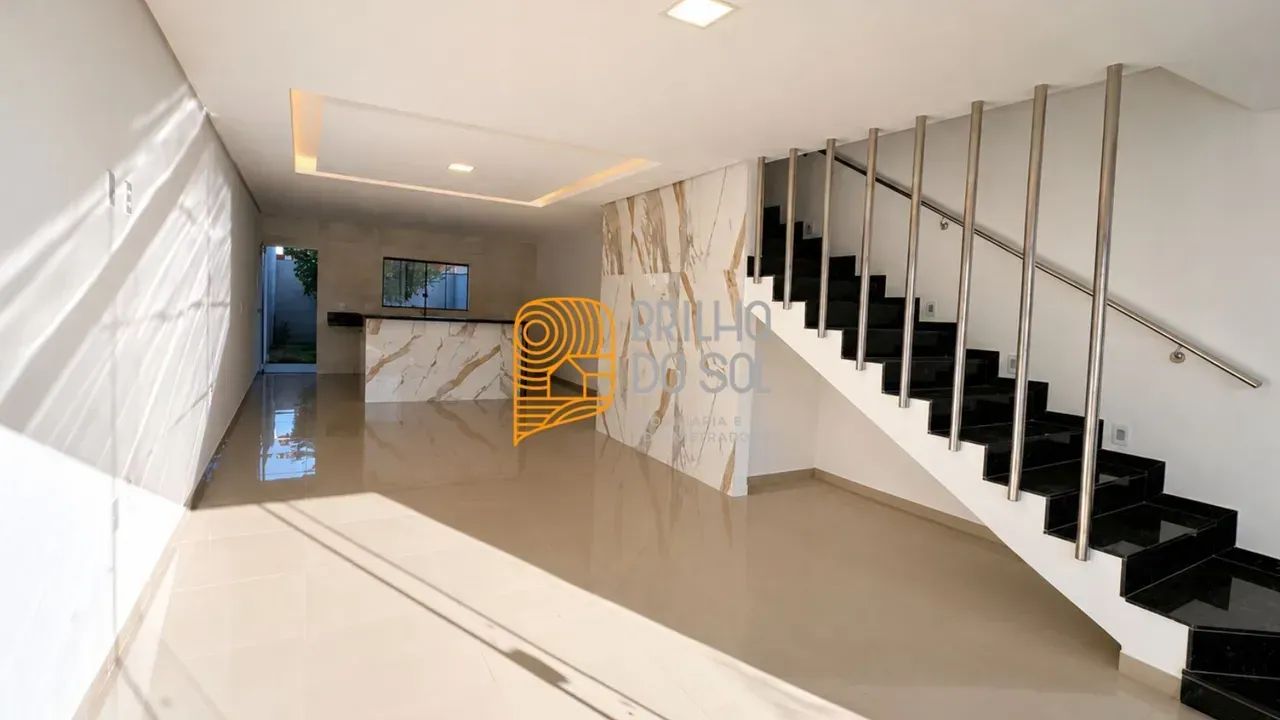 Duplex com 3 quartos, suíte, quintal e garagem para locação - Foto 4
