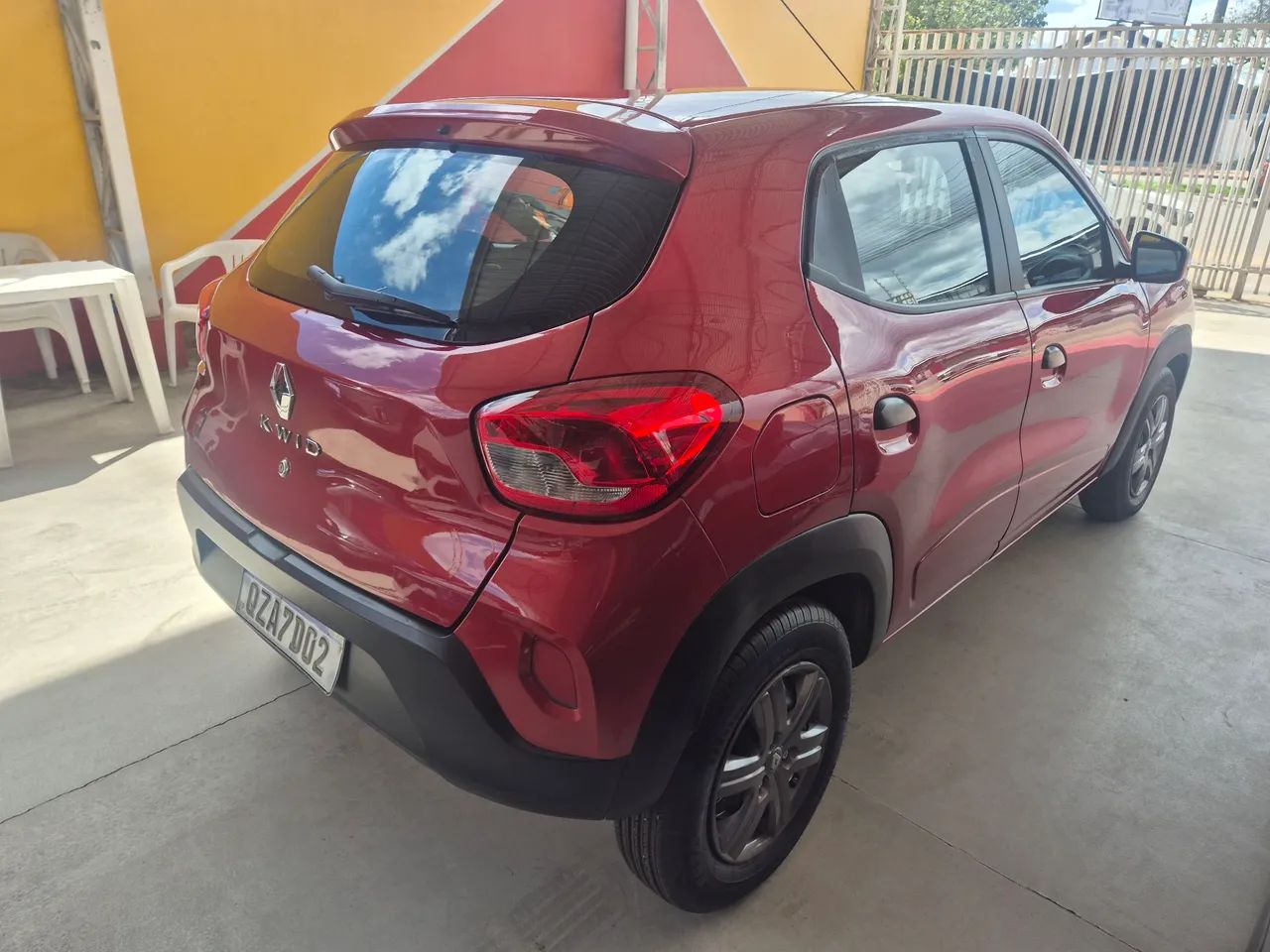 Renault Kwid Zen 1.0 Flex 12V 5P Mec. 2023 - Foto 2