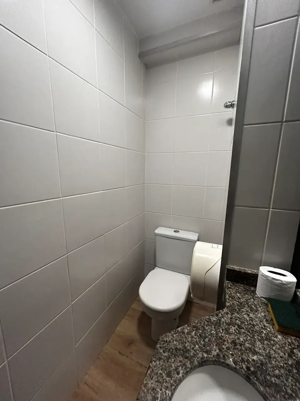 ALUGO SALA COMERCIAL NO EDF. OFFICE TOWER - Foto 5
