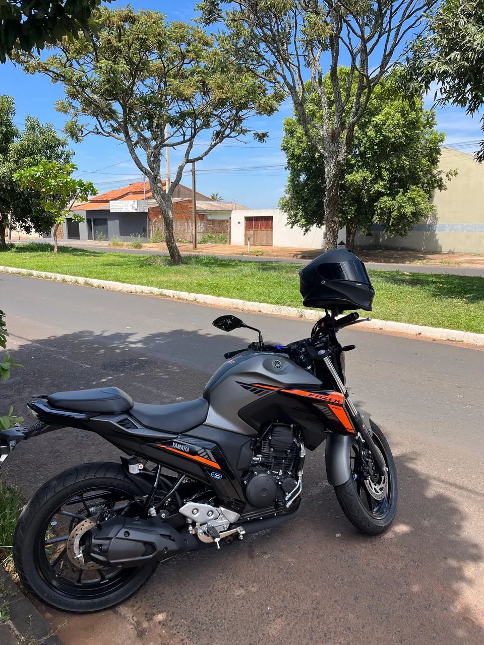 Fazer 250 