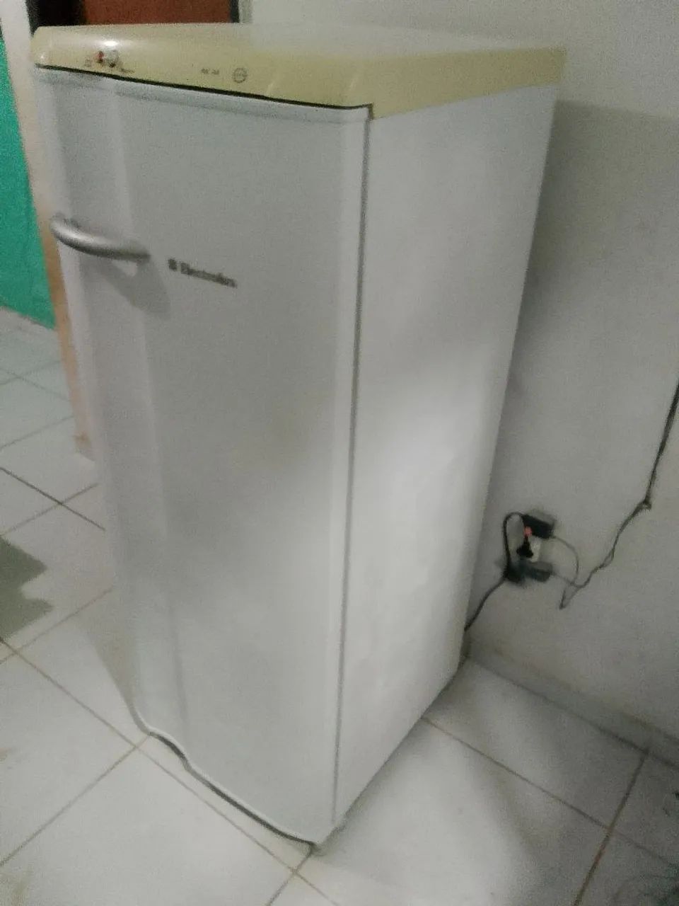 vende-se geladeira Electrolux  - Foto 2
