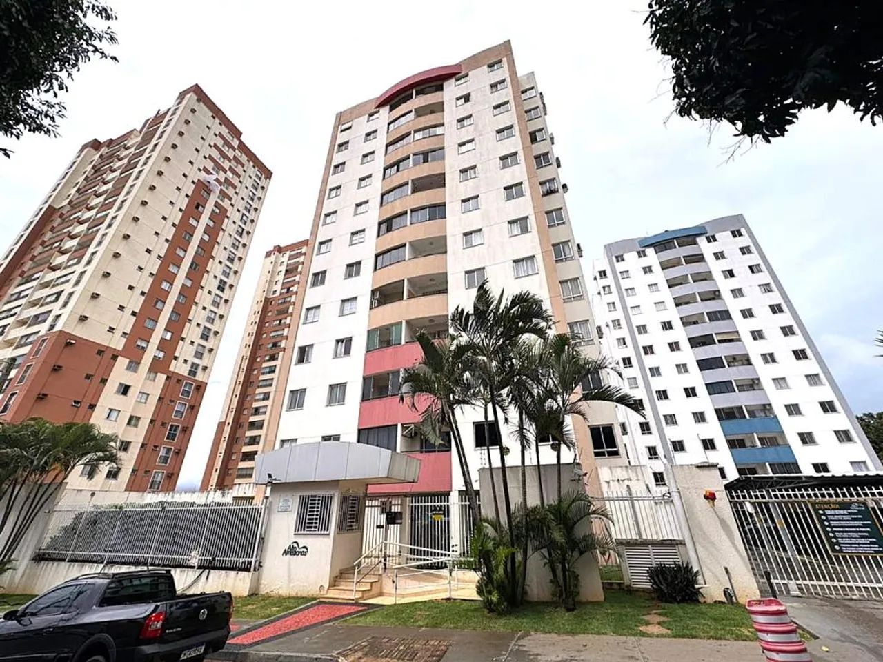 Vende-se Apartamento no Setor Parque Amazônia, 3 quartos, 1 suíte