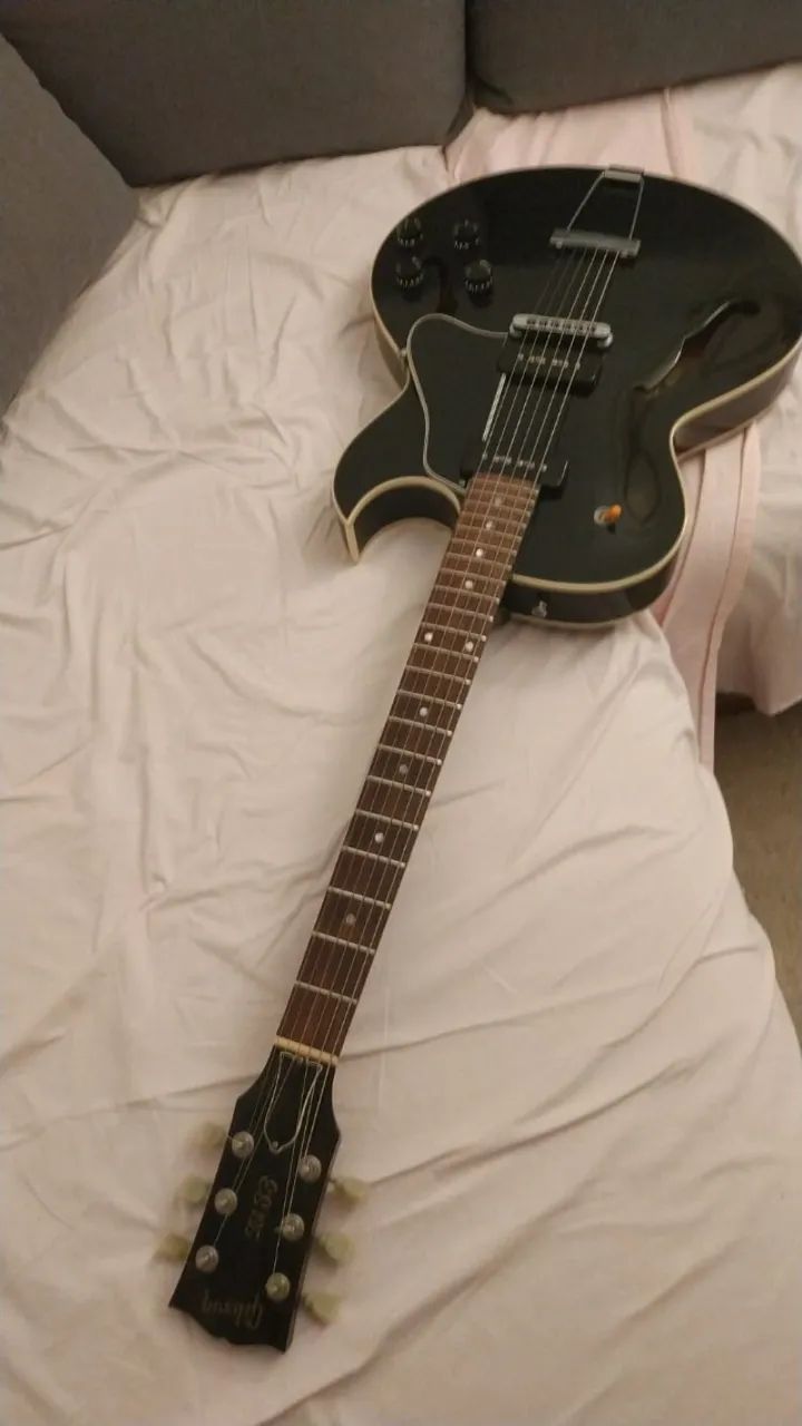 Gibson ES-135 (1996) - Instrumentos musicais - Pituba, Salvador