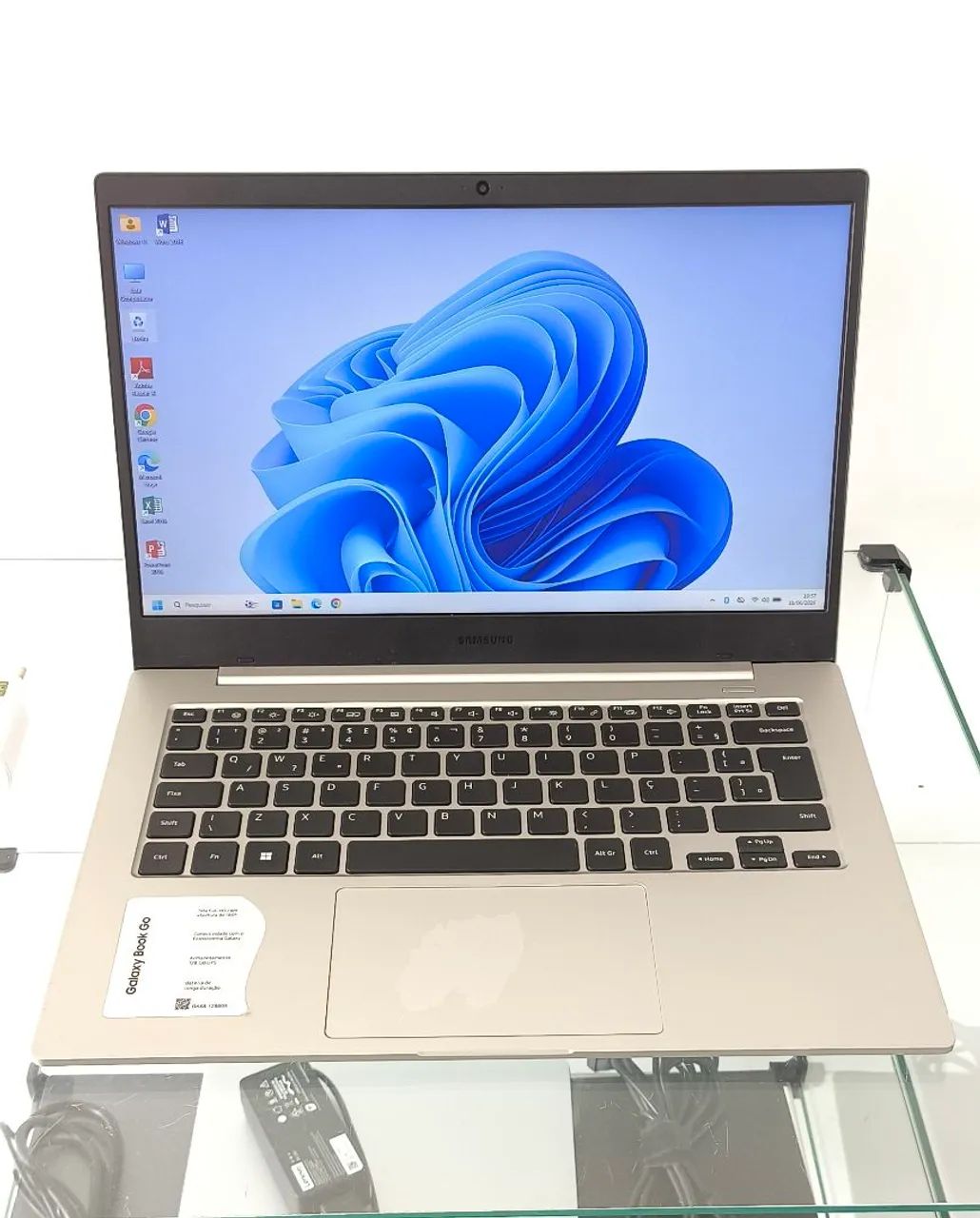 Notebook Samsung Galaxy Book - Snapdragon 7c - RAM 4GB - SSD 128GB