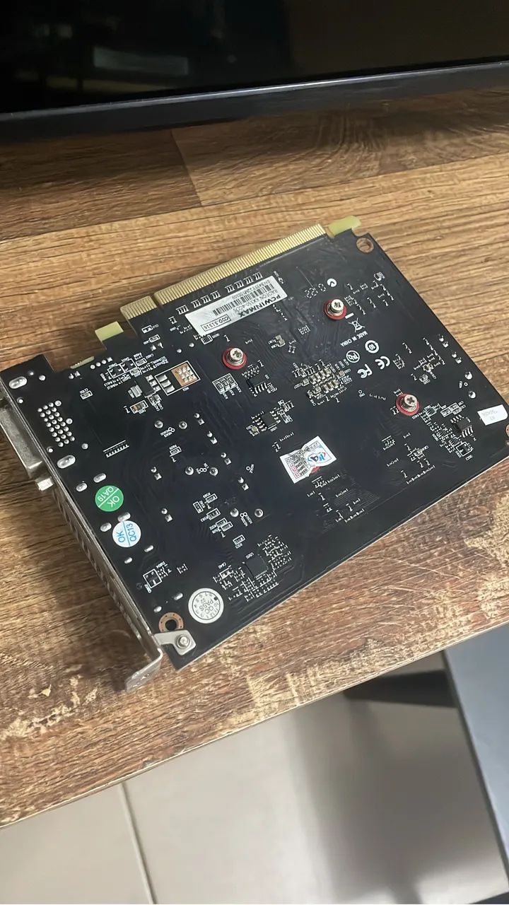 Placa de vídeo RX550 4gb - Foto 3