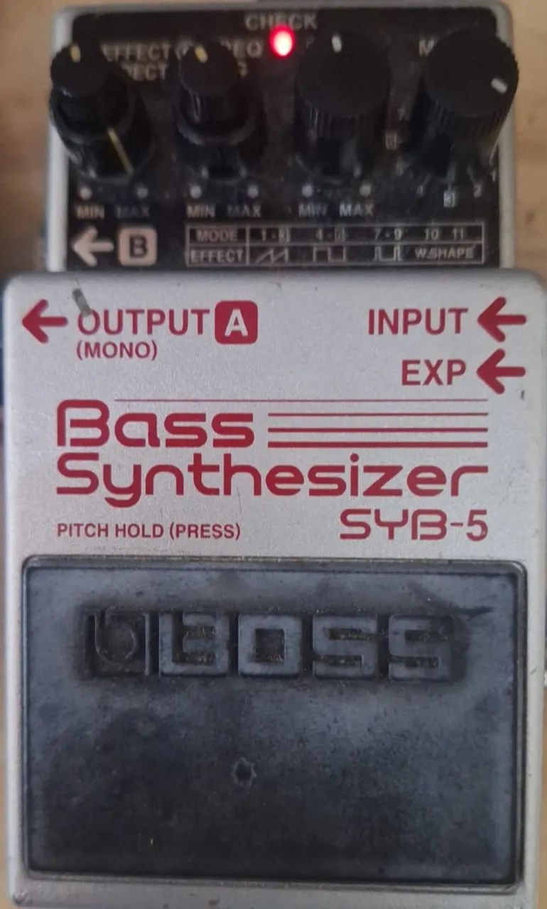 Pedal Boss Synthesizer SYB 5 - Instrumentos musicais - Engenho