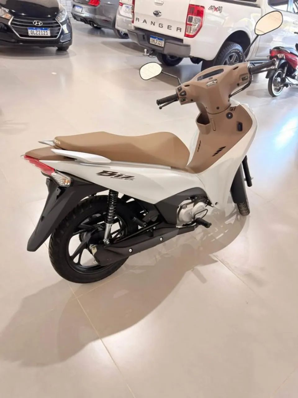 BIZ 125 2026 - Foto 2