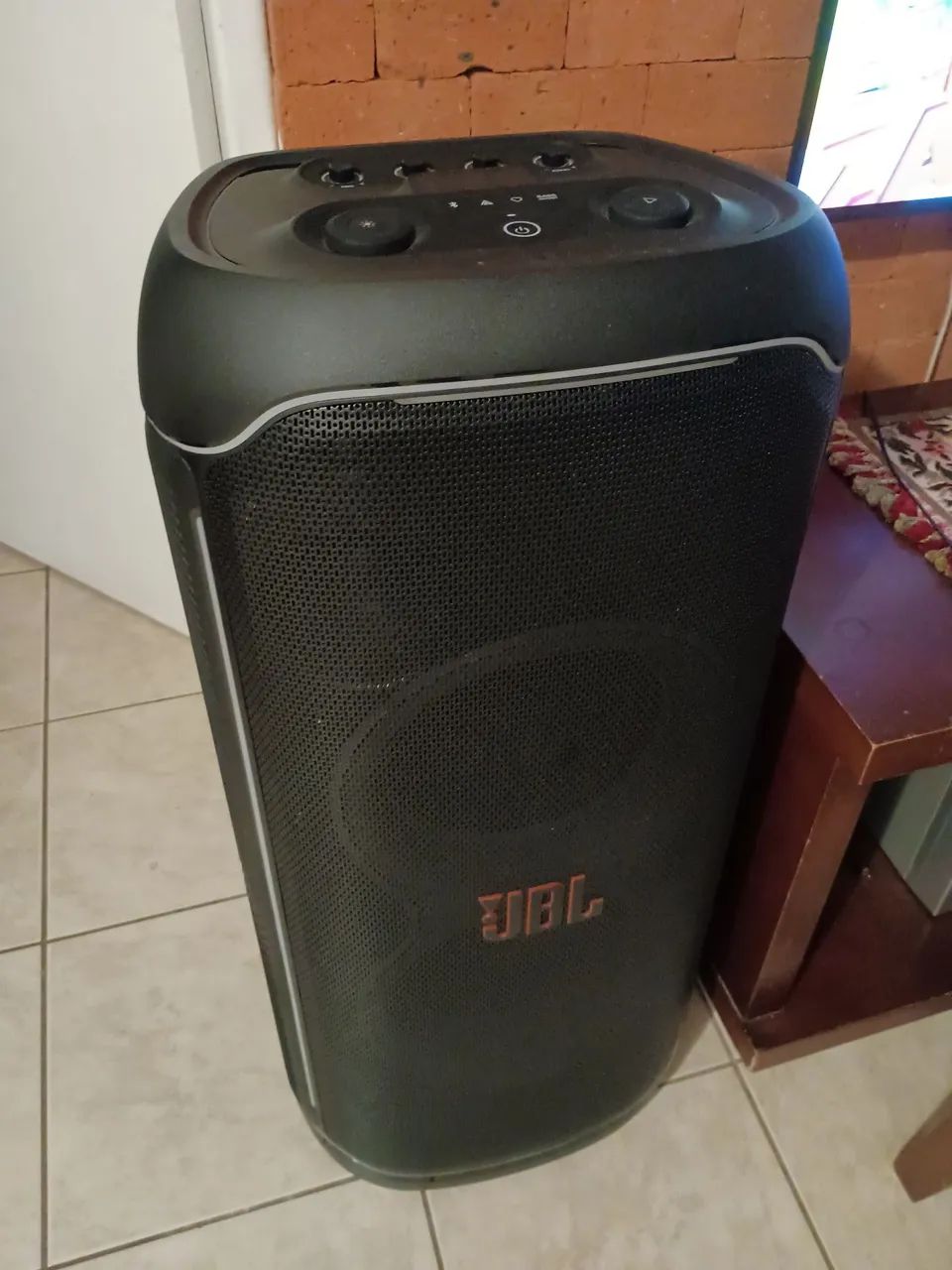 JBL Ultimate