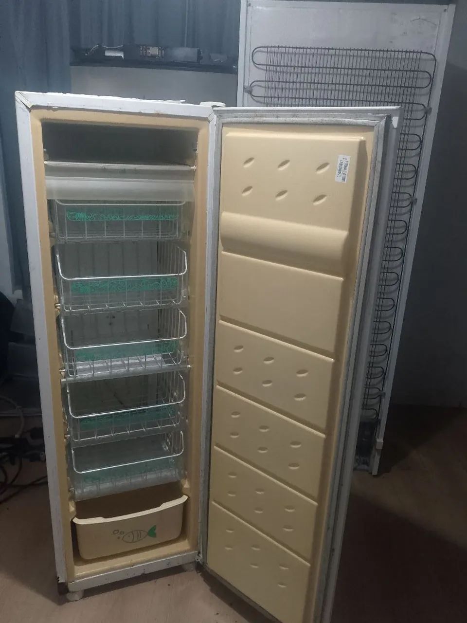 Freezer vertical 7 gavetas  - Foto 2