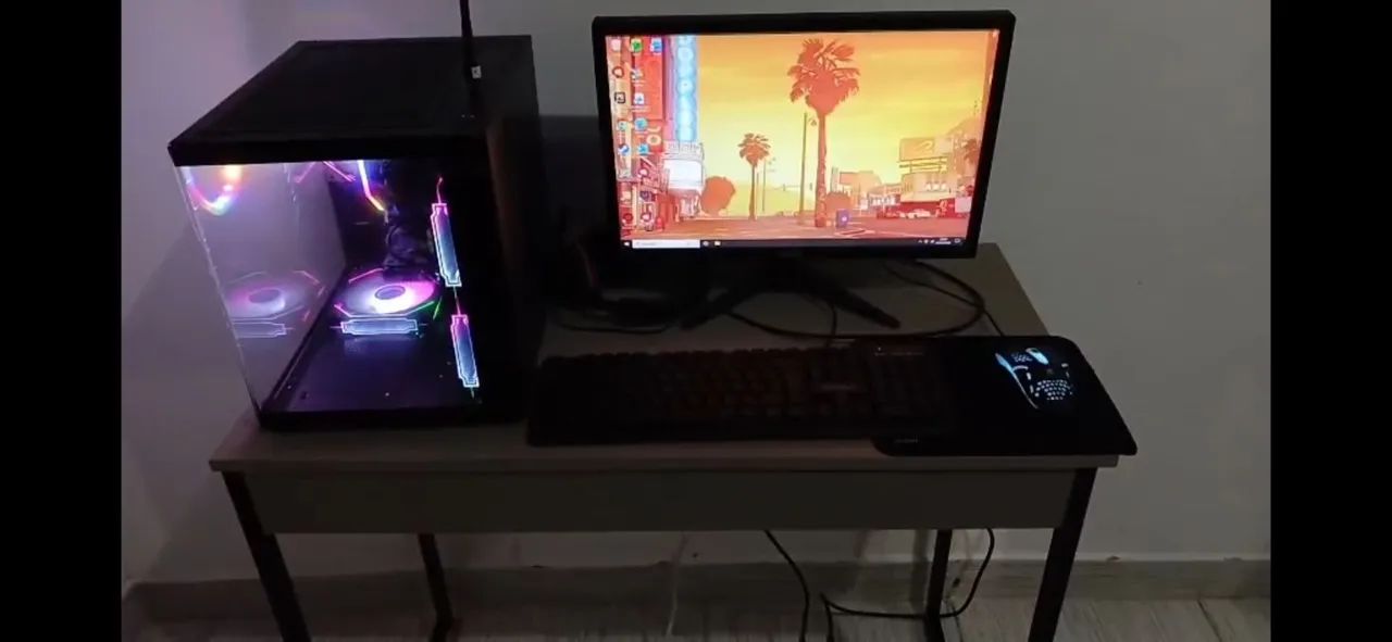 Setup Gamer Completo - PC + Monitor + Mesa + Teclado e Mouse