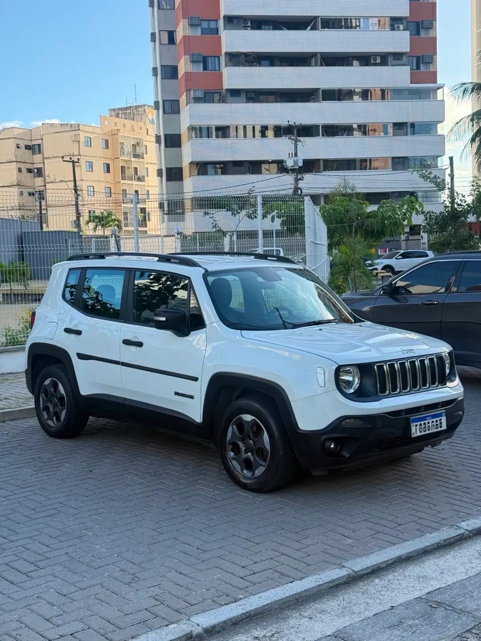 Renegade 1.8 Automático 2020 - Foto 4